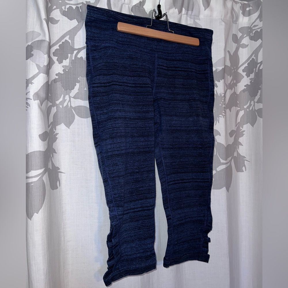Xersion Workout Capris w/ Cutouts